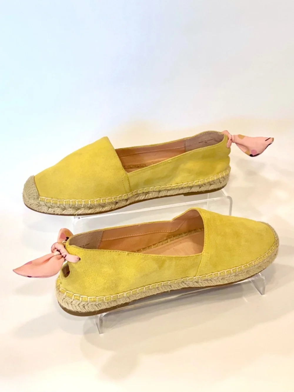 Woman's Size 9M Kate Spade Yellow Suede Espadrilles Pink Leather Lining & Insole